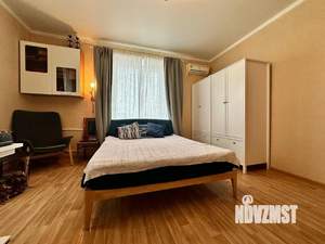 2-к квартира, вторичка, 63м2, 5/5 этаж