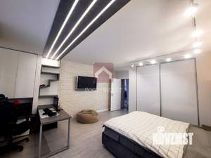 3-к квартира, вторичка, 105м2, 3/10 этаж