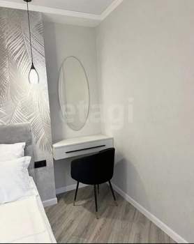 1-к квартира, вторичка, 50м2, 13/18 этаж