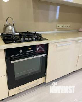 2-к квартира, вторичка, 70м2, 10/10 этаж