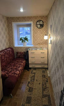 3-к квартира, вторичка, 50м2, 1/2 этаж