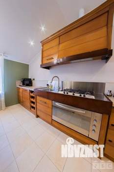 3-к квартира, вторичка, 137м2, 6/6 этаж