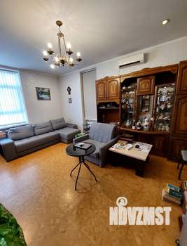 3-к квартира, вторичка, 80м2, 1/4 этаж