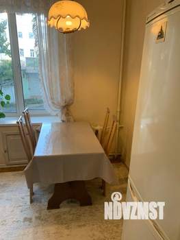3-к квартира, вторичка, 74м2, 2/5 этаж