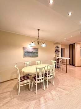 3-к квартира, вторичка, 116м2, 6/10 этаж