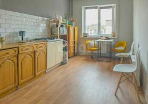 3-к квартира, вторичка, 82м2, 8/10 этаж