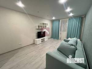 2-к квартира, вторичка, 58м2, 1/10 этаж