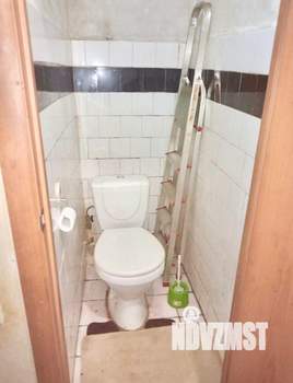 2-к квартира, вторичка, 42м2, 1/9 этаж