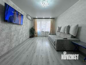 3-к квартира, вторичка, 90м2, 1/10 этаж