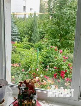 2-к квартира, вторичка, 42м2, 1/9 этаж