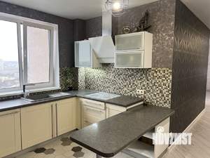 4-к квартира, вторичка, 102м2, 19/23 этаж