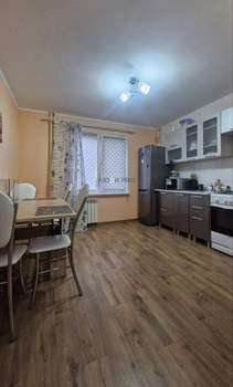 1-к квартира, вторичка, 40м2, 1/10 этаж