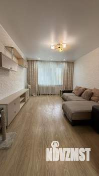 3-к квартира, вторичка, 40м2, 1/9 этаж