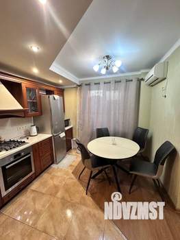 4-к квартира, вторичка, 95м2, 8/10 этаж