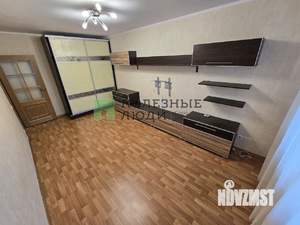 2-к квартира, вторичка, 43м2, 1/5 этаж