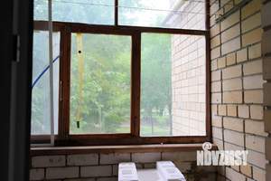 3-к квартира, вторичка, 61м2, 1/10 этаж