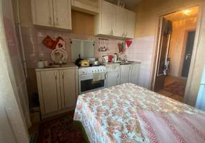 2-к квартира, вторичка, 50м2, 9/9 этаж