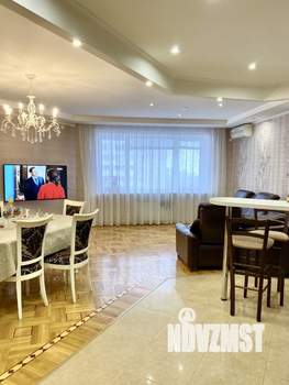 3-к квартира, вторичка, 93м2, 8/12 этаж