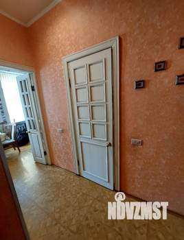 3-к квартира, вторичка, 80м2, 1/4 этаж