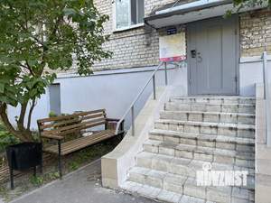 3-к квартира, вторичка, 50м2, 1/6 этаж