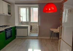 2-к квартира, вторичка, 56м2, 10/10 этаж