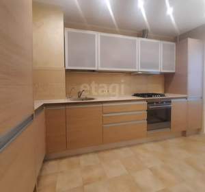 3-к квартира, вторичка, 74м2, 4/10 этаж