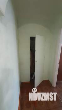 2-к квартира, вторичка, 42м2, 1/5 этаж