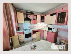 4-к квартира, вторичка, 98м2, 6/9 этаж