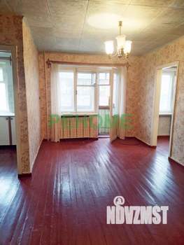2-к квартира, вторичка, 42м2, 4/4 этаж