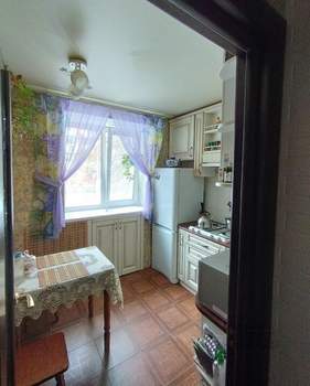 2-к квартира, вторичка, 48м2, 3/5 этаж