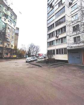 3-к квартира, вторичка, 73м2, 1/10 этаж