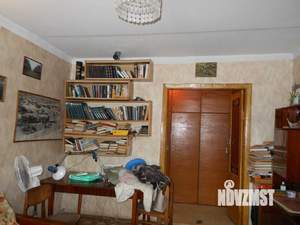 2-к квартира, вторичка, 49м2, 1/6 этаж