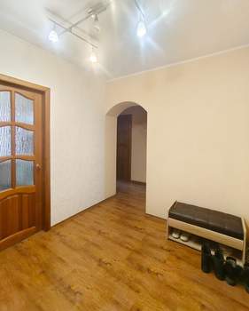 2-к квартира, вторичка, 56м2, 9/10 этаж