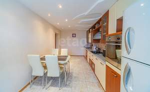 4-к квартира, вторичка, 156м2, 9/11 этаж