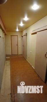 3-к квартира, вторичка, 55м2, 1/10 этаж