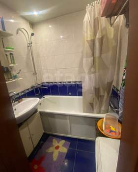 3-к квартира, вторичка, 60м2, 2/10 этаж