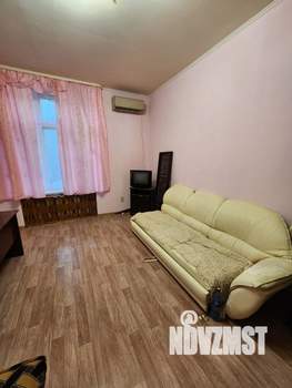 1-к квартира, вторичка, 43м2, 1/5 этаж