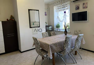 3-к квартира, вторичка, 111м2, 8/10 этаж