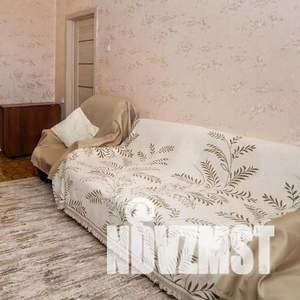 2-к квартира, вторичка, 44м2, 1/9 этаж