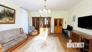 4-к квартира, вторичка, 134м2, 3/4 этаж