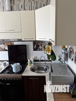 2-к квартира, вторичка, 42м2, 3/5 этаж