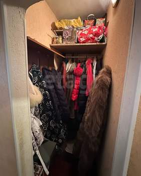 3-к квартира, вторичка, 64м2, 1/10 этаж