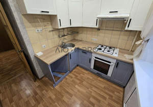 2-к квартира, вторичка, 43м2, 1/5 этаж