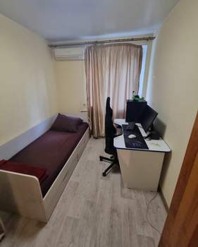 2-к квартира, вторичка, 40м2, 5/5 этаж