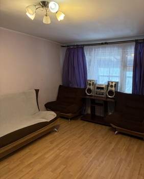 2-к квартира, вторичка, 49м2, 1/10 этаж