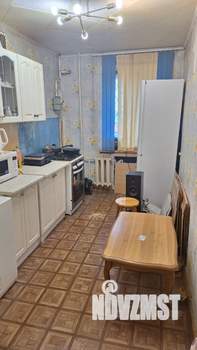 4-к квартира, вторичка, 75м2, 1/9 этаж