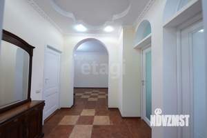 4-к квартира, вторичка, 119м2, 2/5 этаж