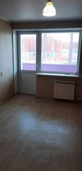 3-к квартира, вторичка, 61м2, 8/10 этаж