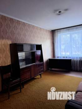 3-к квартира, вторичка, 60м2, 1/9 этаж