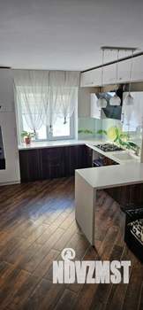 2-к квартира, вторичка, 60м2, 2/10 этаж